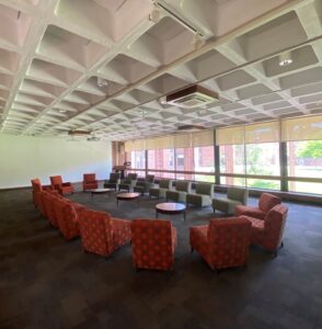 Higgins Lounge at Dana Commons