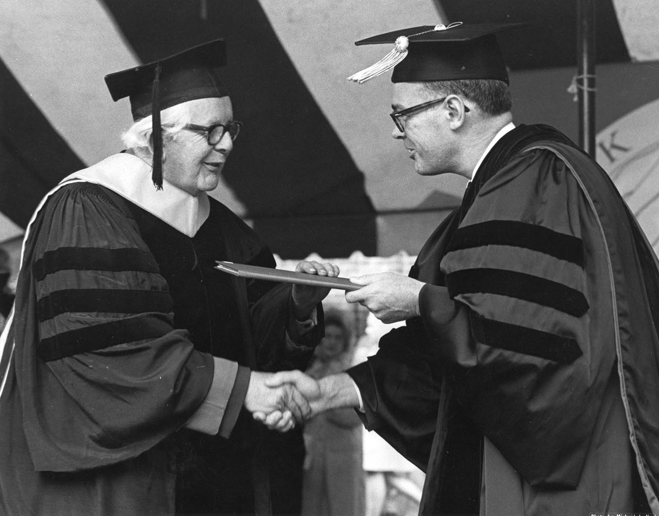 Jean Piaget receiving honorary award from Clark University