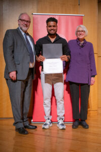 Vijay Yadav, MSDA ’23, received the Laura Myers Community Service Award