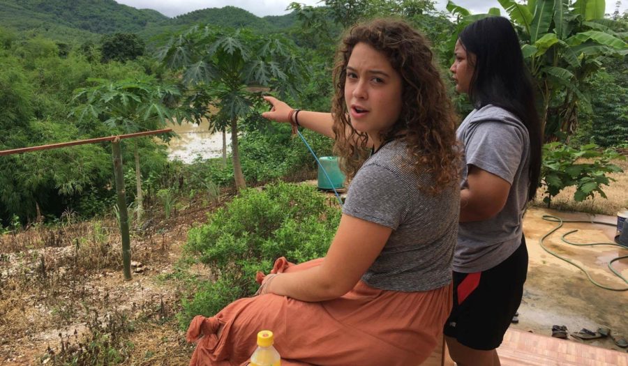 Molly Gurney '18 during her study abroad experience in Thailand.