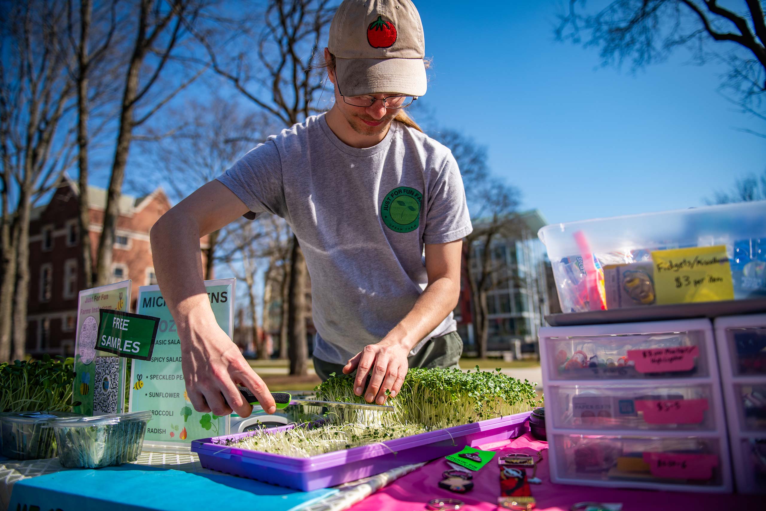 Owen Chase sells microgreens at a recent Ƶ Collective Pop-Up in Red Square.